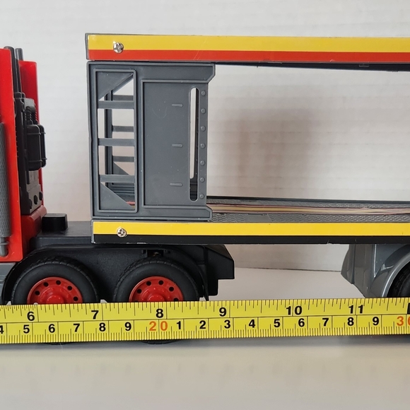 Blaze and the Monster Machines Truck Set - Picture 8 of 14